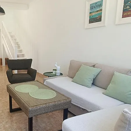 Ferienhaus Lovely Casa Felicidad, Swimming Pool, Wifi X Private Garden *