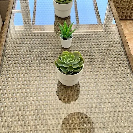 Lovely Casa Felicidad, Swimming Pool, Wifi X Private Garden *