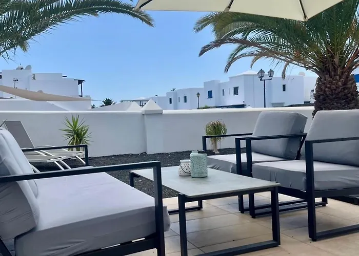 Lovely Casa Felicidad, Swimming Pool, Wifi X Private Garden