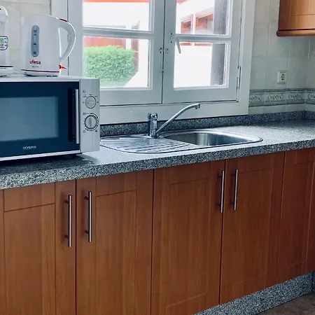 בית נופש Lovely Casa Felicidad, Swimming Pool, Wifi X Private Garden *