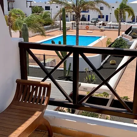 בית נופש Lovely Casa Felicidad, Swimming Pool, Wifi X Private Garden