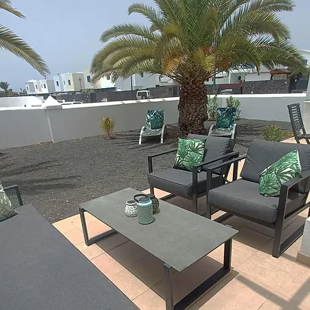 Lovely Casa Felicidad, Swimming Pool, Wifi X Private Garden בית נופש פלאיה בלנקה
