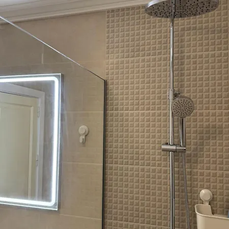 Lovely Casa Felicidad, Swimming Pool, Wifi X Private Garden Casa vacanze *