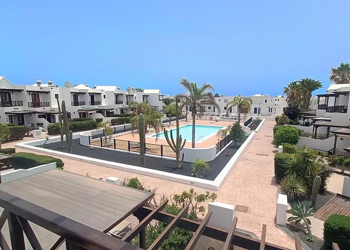 Lovely Casa Felicidad, Swimming Pool, Wifi X Private Garden