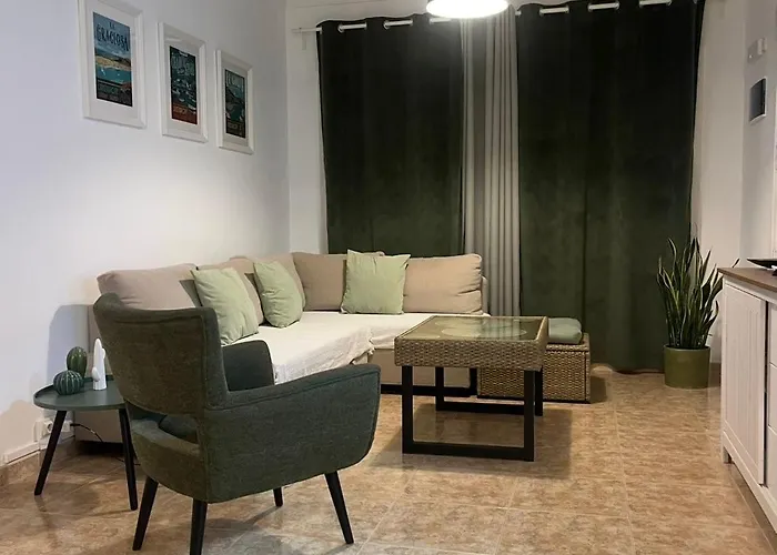 Dom wakacyjny Lovely Casa Felicidad, Swimming Pool, Wifi X Private Garden Playa Blanca (Lanzarote)