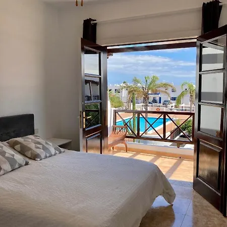 Holiday home Lovely Casa Felicidad, Swimming Pool, Wifi X Private Garden *