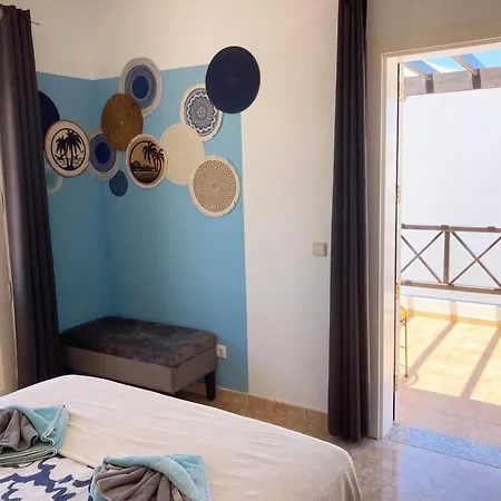 Lovely Casa Felicidad, Swimming Pool, Wifi X Private Garden * Playa Blanca (Lanzarote)