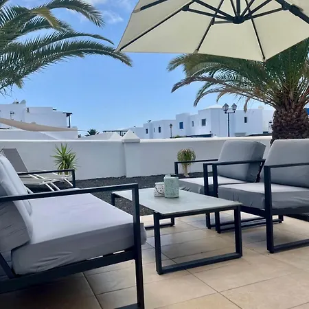 Lovely Casa Felicidad, Swimming Pool, Wifi X Private Garden